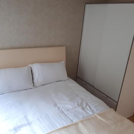 One Double Bedroom Flat ดับลิน ภายนอก รูปภาพ