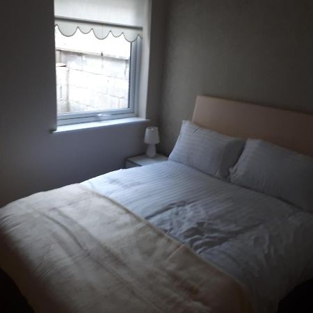 One Double Bedroom Flat ดับลิน ภายนอก รูปภาพ